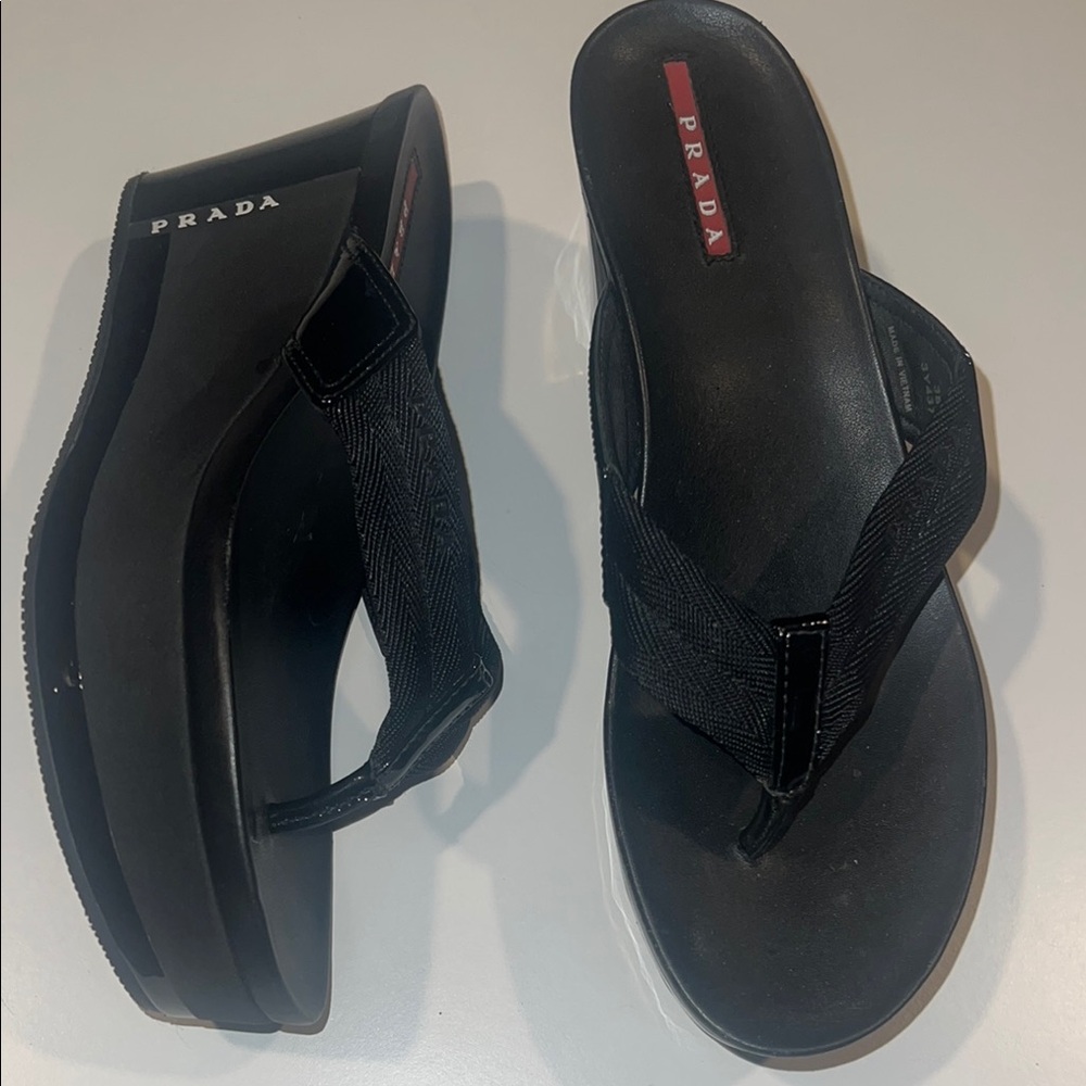 Prada Black Wedge Flip-Flip flop sandal size 38 new! No box